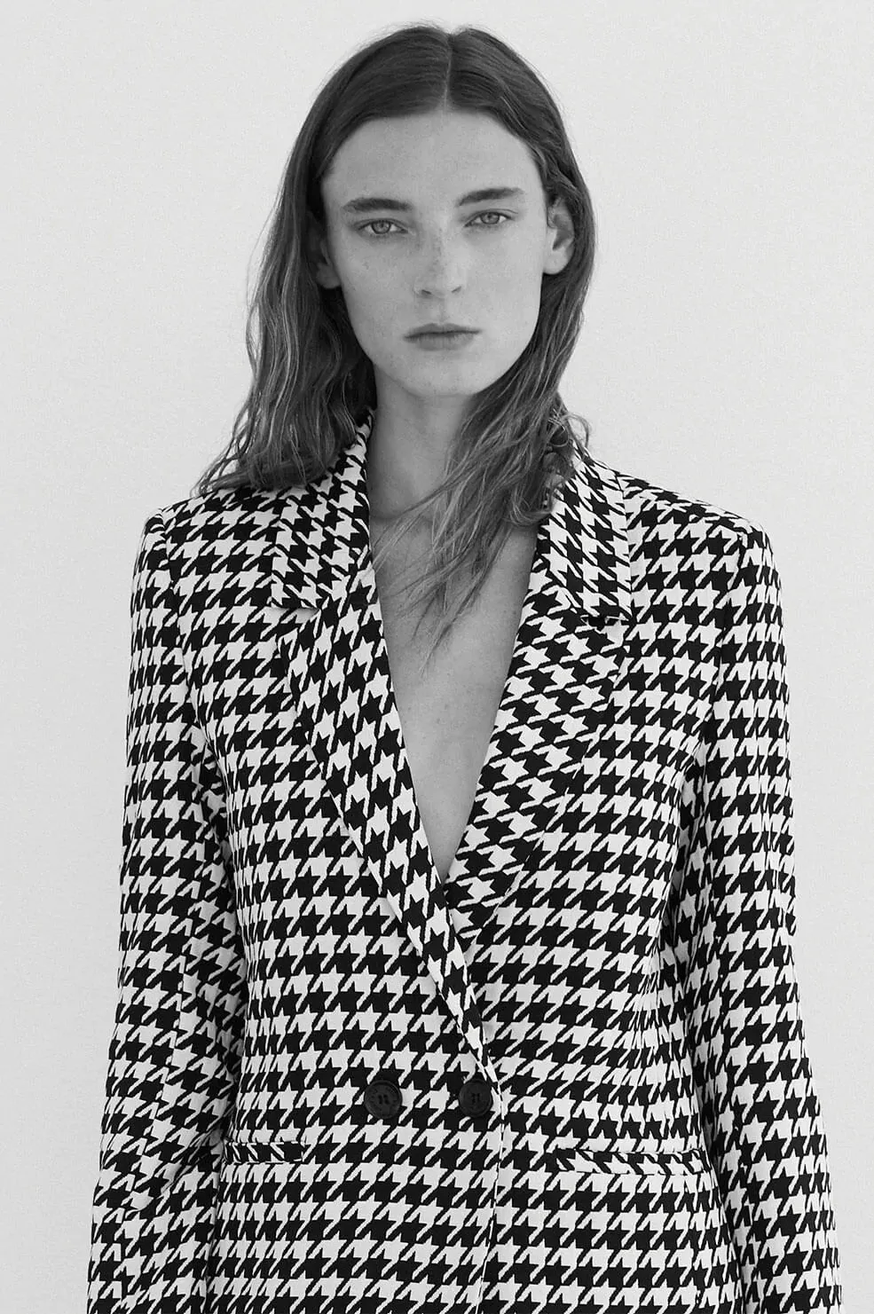 Anine Bing - Madeleine Blazer in Black and White Houndstooth