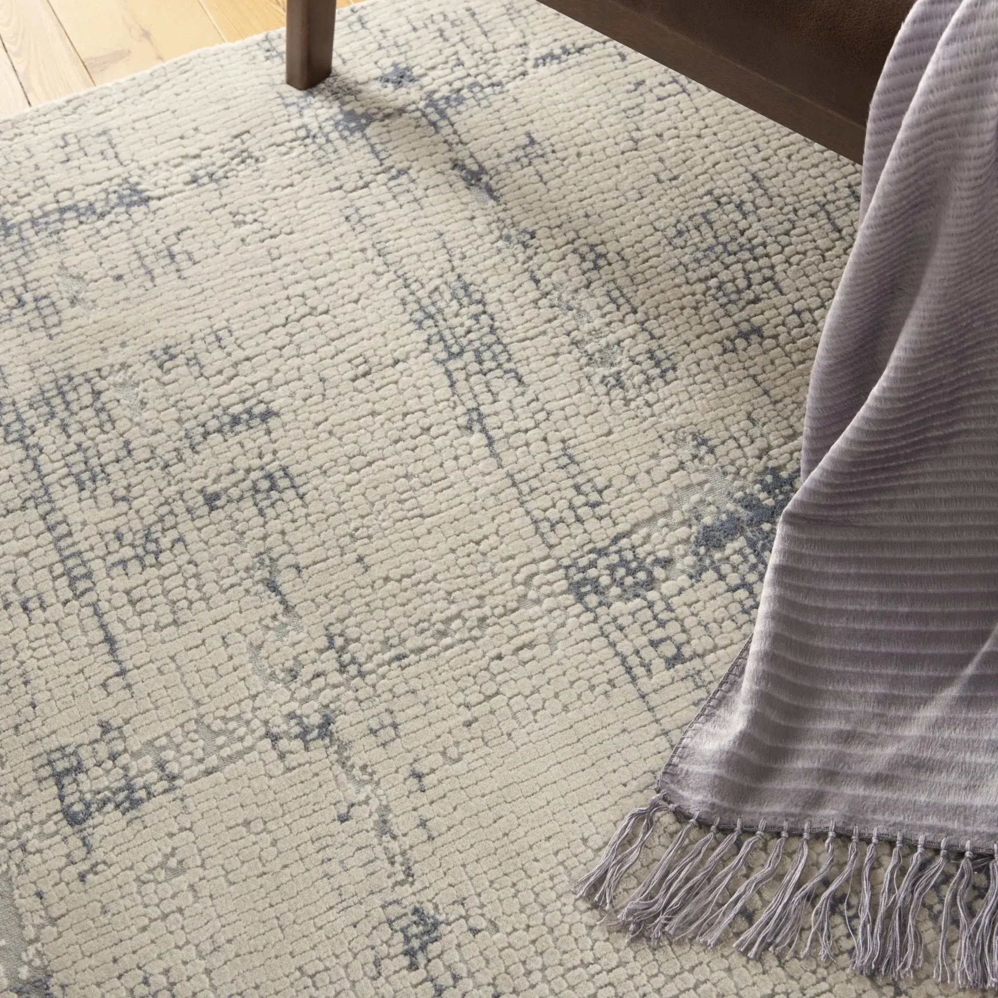 Rustic Textures RUS06 Ivory/Blue Rug