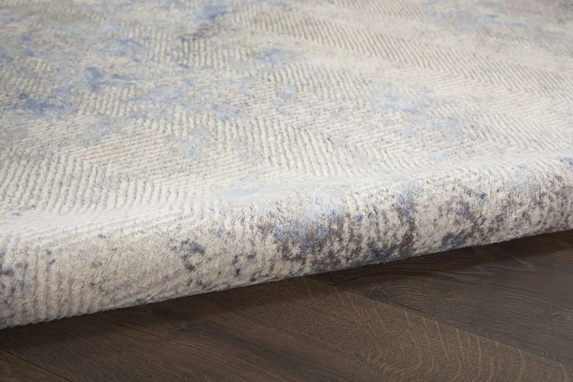 Silky Textures SLY04 Blue/Ivory Rug